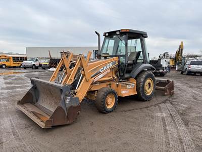 2009 Case 570MXT SIII Skip Loader