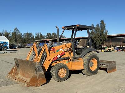 2016 Case 570NEP Skip Loader