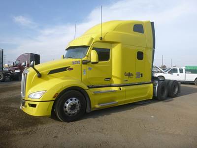 2024 Peterbilt 579 Sleeper Semi Truck