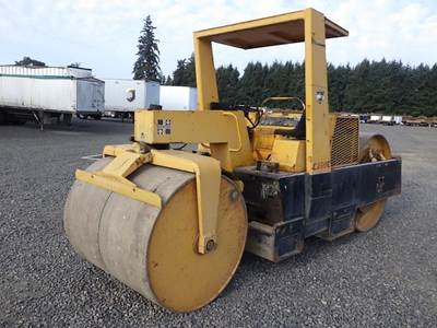 Hyster C350B Double Drum Smooth Roller