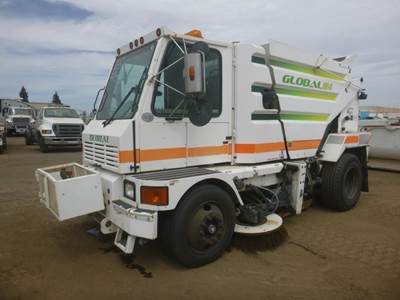 2013 Global M4 Street Sweeper