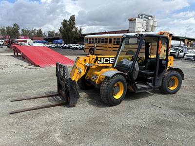 2015 JCB 525-60T4 Telehandler