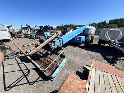 1998 Genie S60 Telescopic Boom Lift