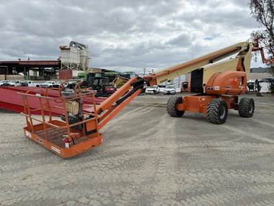 2008 JLG 800AJ Articulating Boom Lift