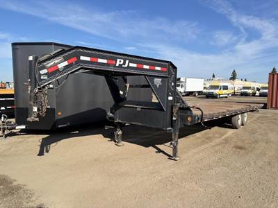 2010 PJ T/A GN Hydraulic Tilt Deck Trailer