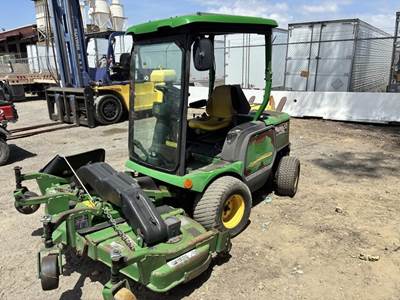 2005 John Deere 1565 Tractor Mower