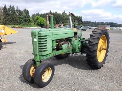 John Deere B Tractor