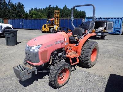 Kubota L3800D Tractor