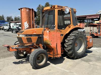 1997 Case 4240 Tractor