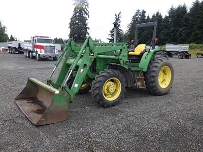 John Deere 210 Tractor Loader