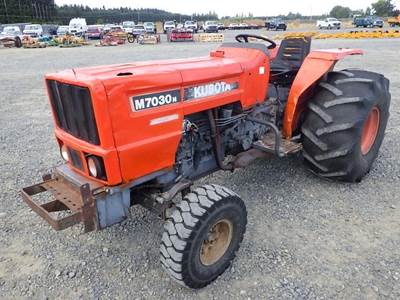 Kubota M7030-N Tractor