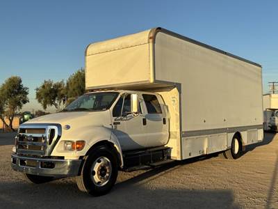 2015 Ford F-650 Truck Body