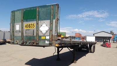 1969 Hobbs Flatbed Trailer