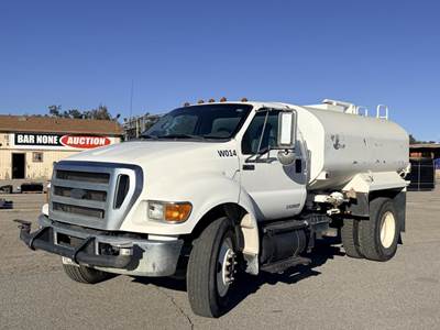 2012 Ford F-750 Water Truck