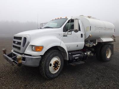 2015 Ford F-750 Water Truck