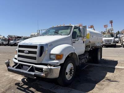 2011 Ford F750 Water Truck