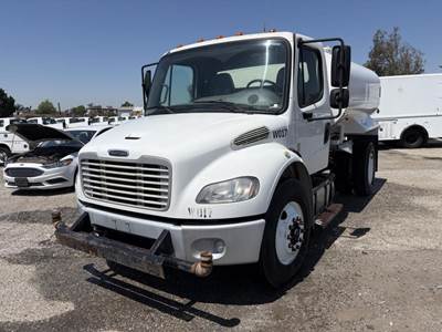 2015 Freightliner M2 S/A Water Truck