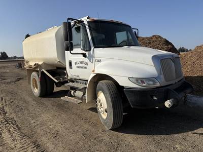 2013 Freightliner MA025 Water Truck