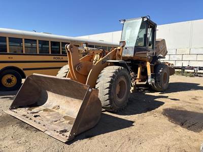 2002 Case 621D Wheel Loader