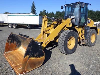 2017 Caterpillar 910M Wheel Loader
