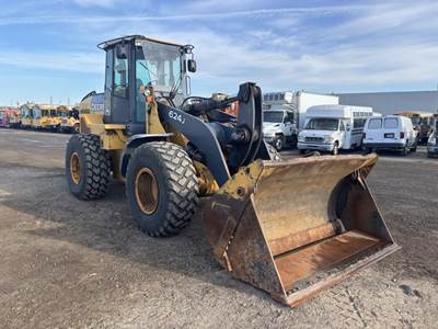 2005 John Deere 624J Wheel Loader
