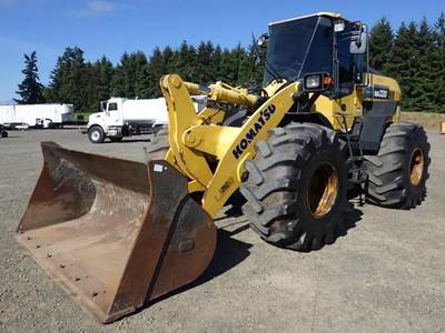 2018 Komatsu WA320-8 Wheel Loader