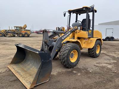 2012 Volvo L30B Wheel Loader
