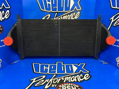 International Workstar 7000 Charge Air Cooler (G-IN 2591777C91-Feedlot)