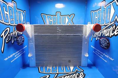   Charge Air Cooler ( PET17703R)