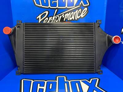   Charge Air Cooler ( F7HT8009BCA)