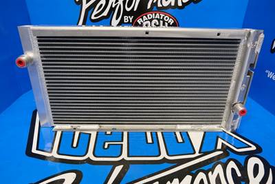 John Deere 690D Oil Cooler (OC-AT78019)