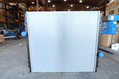 Kenworth Water Truck Oil Cooler (371-10-08)