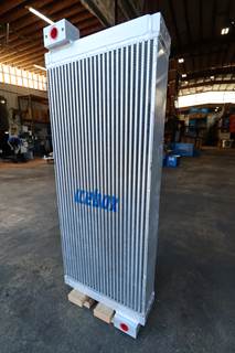 Kobelco 350 Oil Cooler ( LC05P0043S032)