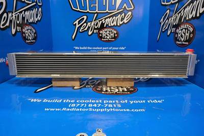 Monaco  Oil Cooler (E1-215836)