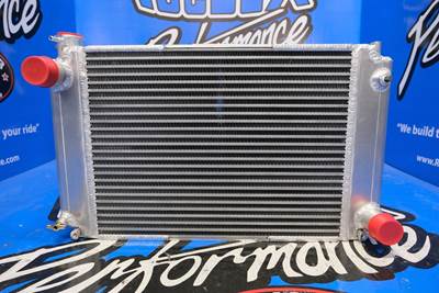 Hyster H155FT Radiator - Aluminum (4038262)