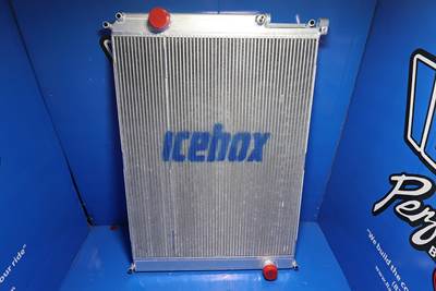 John Deere  Radiator - Aluminum ( A9425002303)