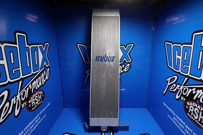 Komatsu WA600-6 Radiator - Aluminum (426-03-37521)