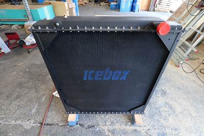 Western Star  Radiator-BOH ( 05-24789-001)