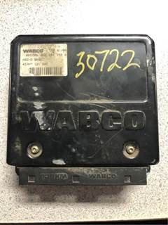 Wabco ABS-D ABS Control Module for a 1998 Freightliner C120 CENTURY