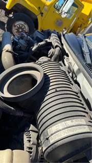 Chevrolet C4500 Air Cleaner / Air Filter Housing