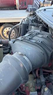 Ford F-650 Air Cleaner / Air Filter Housing