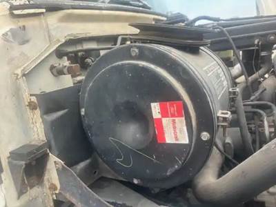 Ford LN7000 Right Air Cleaner / Air Filter Housing