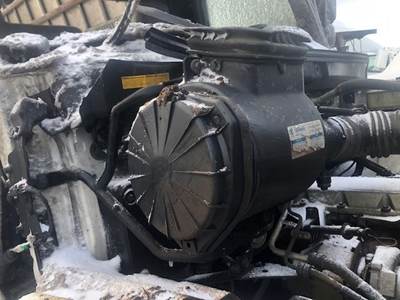 Hino 268 Air Cleaner / Air Filter Housing