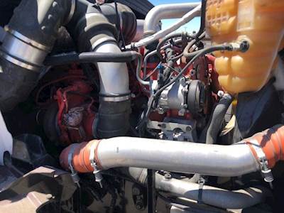 International LoneStar Air Cleaner / Air Filter Housing