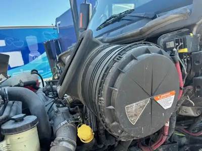 International TranStar 8600 Air Cleaner / Air Filter Housing