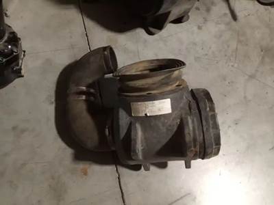 Kenworth T300 Air Cleaner / Air Filter Housing