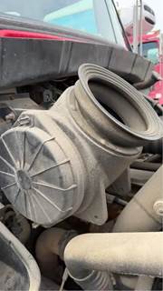 Kenworth T300 Air Cleaner / Air Filter Housing