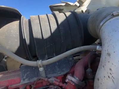 Kenworth T660 Air Cleaner / Air Filter Housing