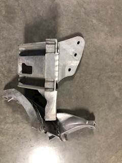 Kenworth T680 Air Cleaner / Air Filter Housing