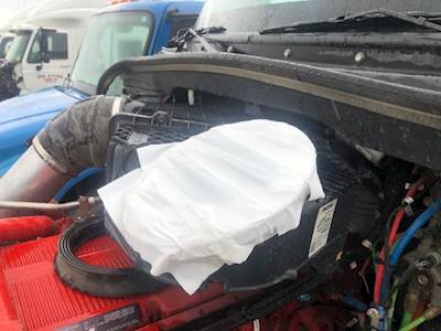 Kenworth T680 Air Cleaner / Air Filter Housing